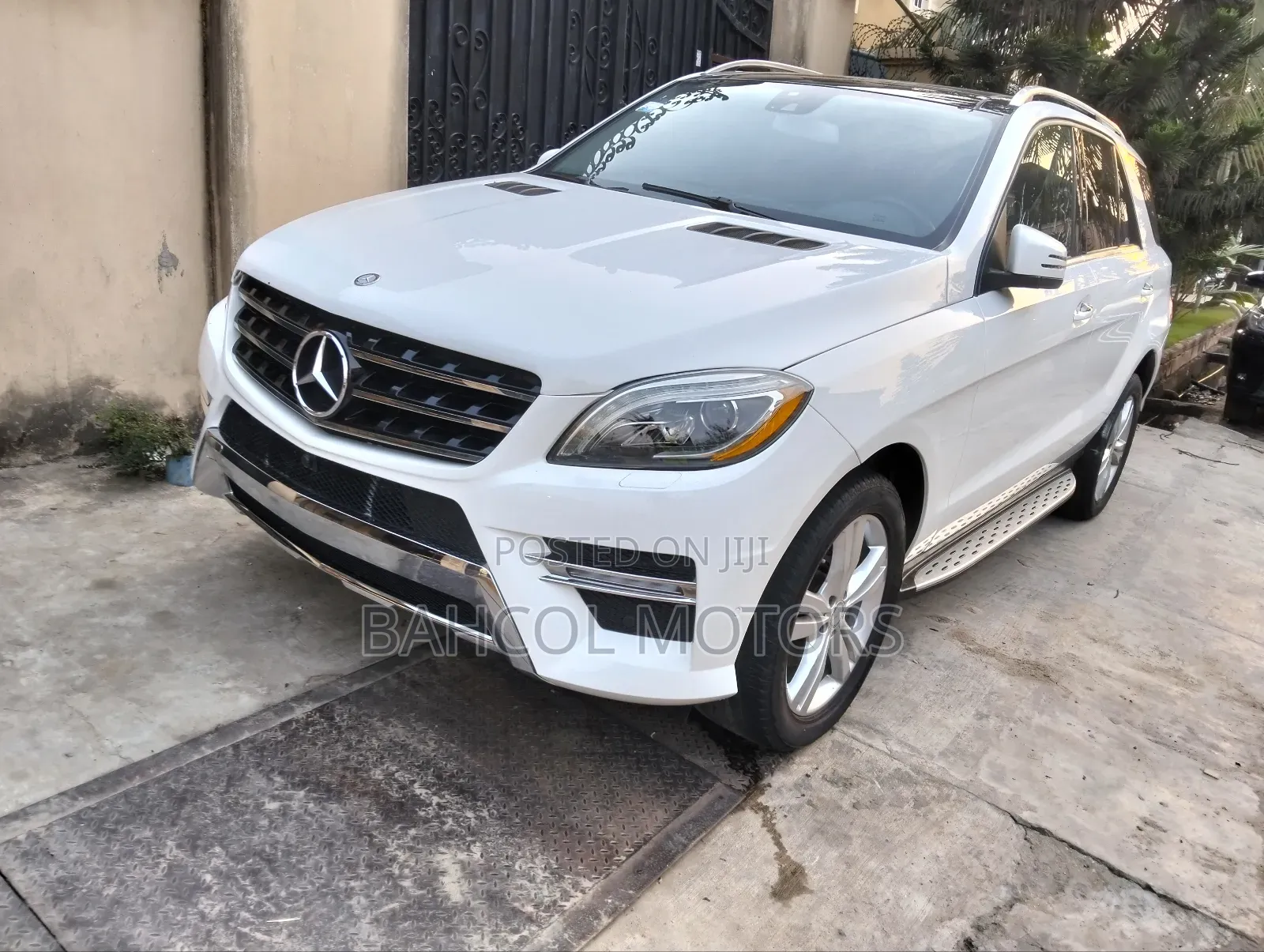 Mercedes-Benz M Class ML350 4MATIC 4dr SUV AWD (3.5L 6cyl 7A) 2015
