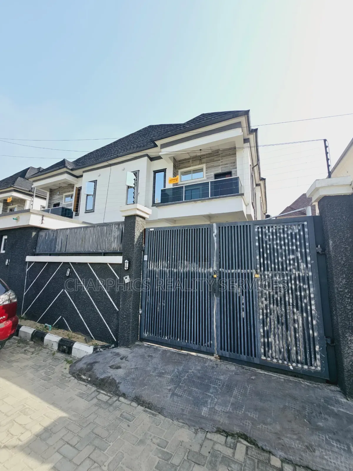 4bdrm Duplex in Lekki for rent