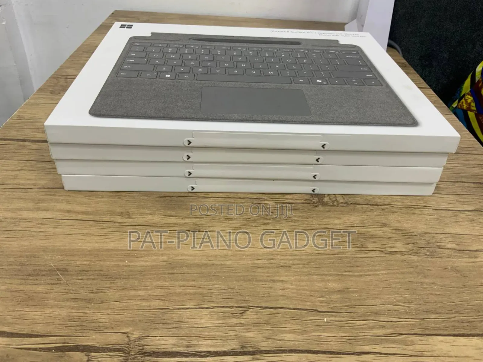 Microsoft Surface Pro 8, Pro 9 Keyboard With Slim Pen 2