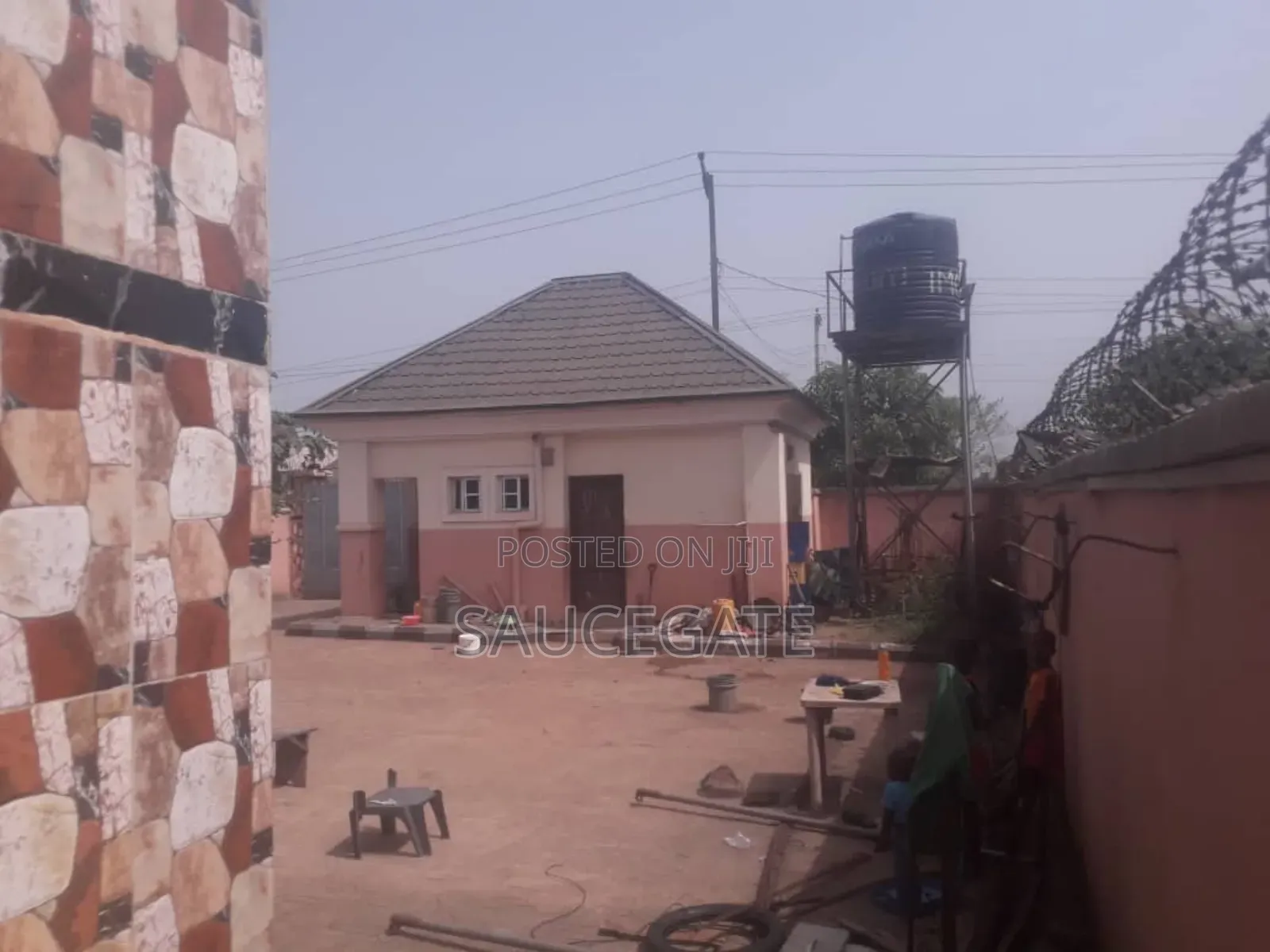 4bdrm Bungalow in Amansea, Awka for sale