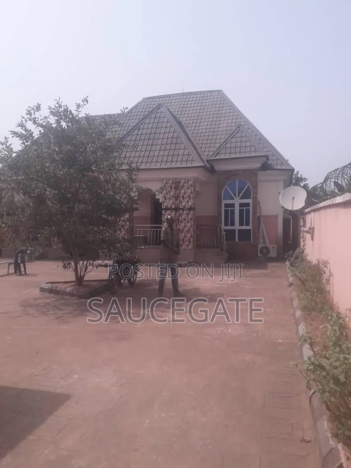 4bdrm Bungalow in Amansea, Awka for sale