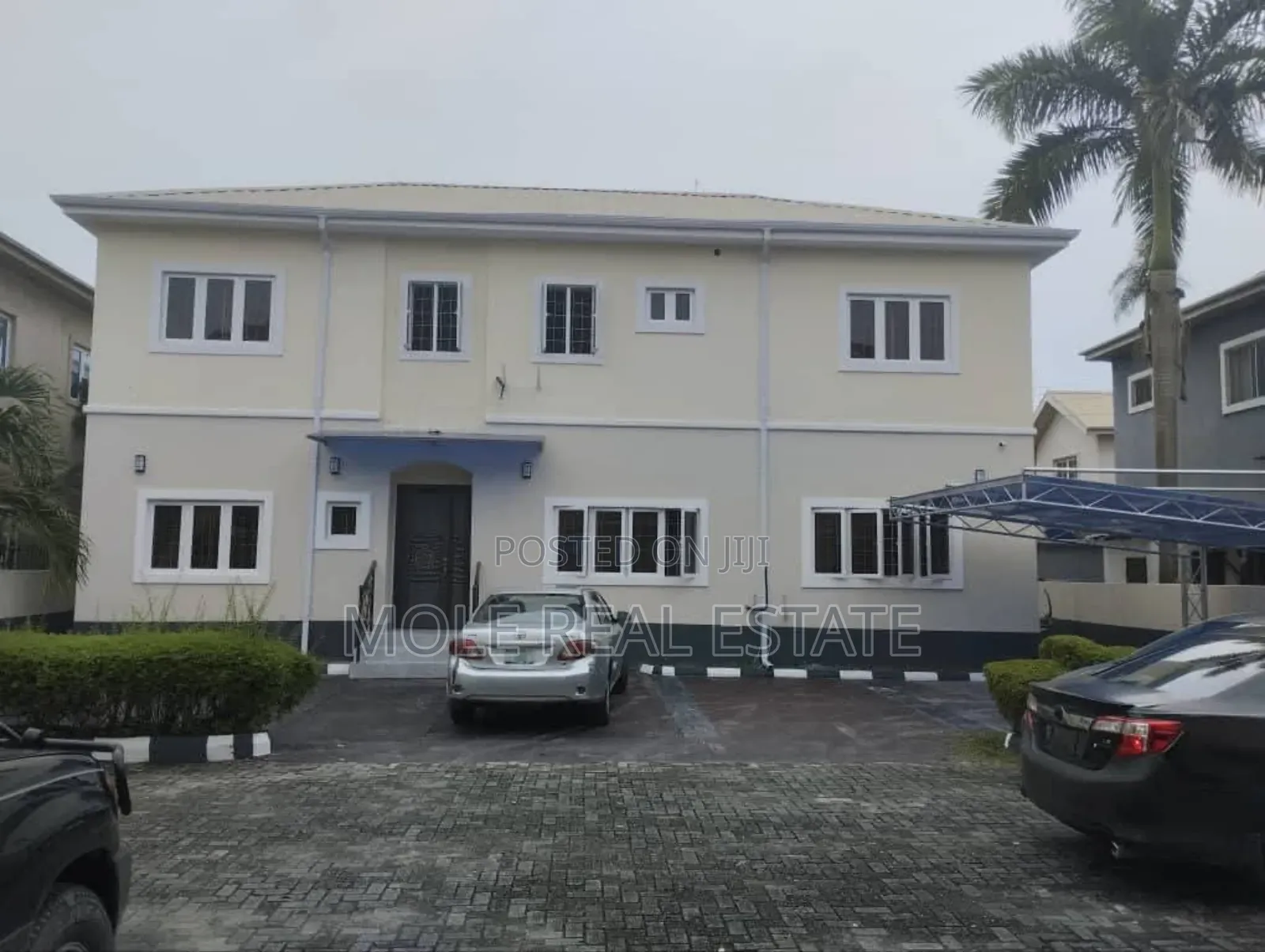6bdrm Duplex in Estate, Akute Ajuwon for sale