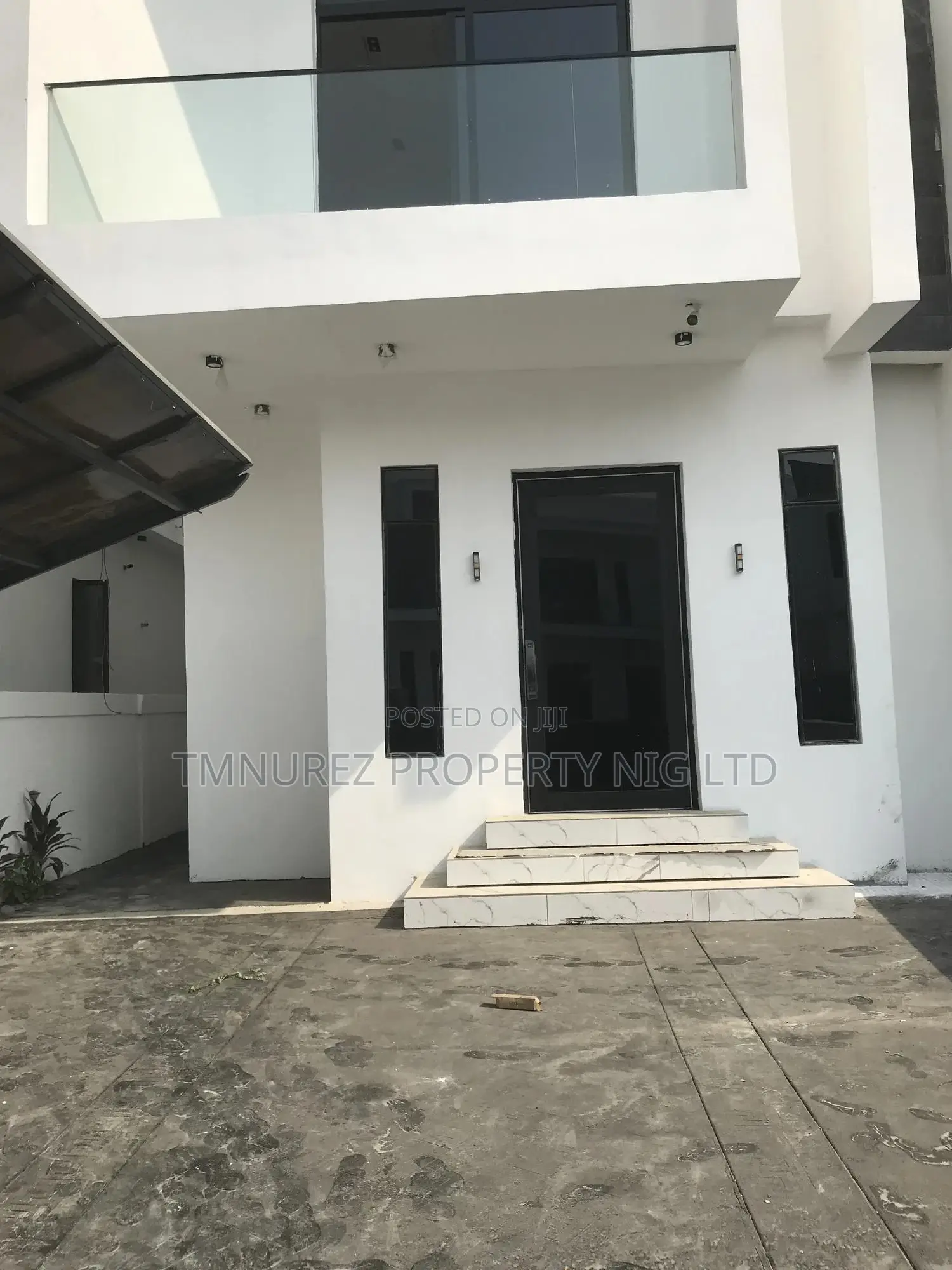 4bdrm Duplex in Orchild, Chevron for sale