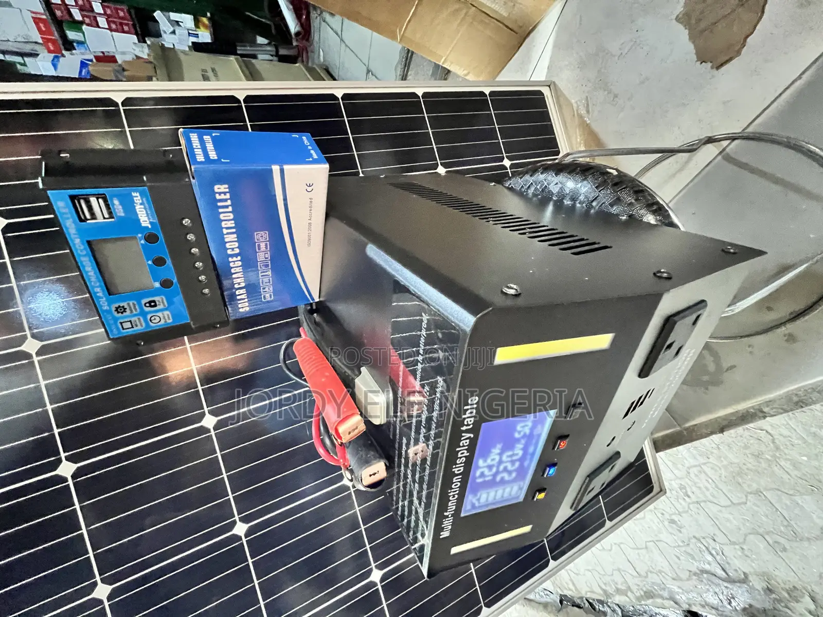 2000wh Solar Generator With Solar Panel 2years Warranty.