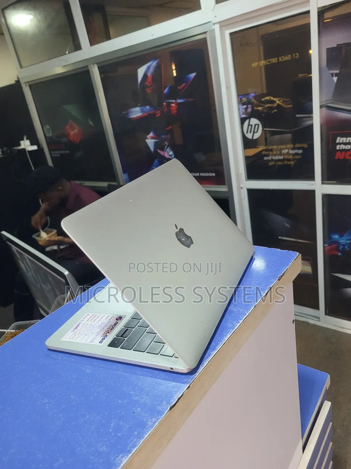 Laptop Apple MacBook Pro 2019 8GB Intel Core I5 SSD 256GB