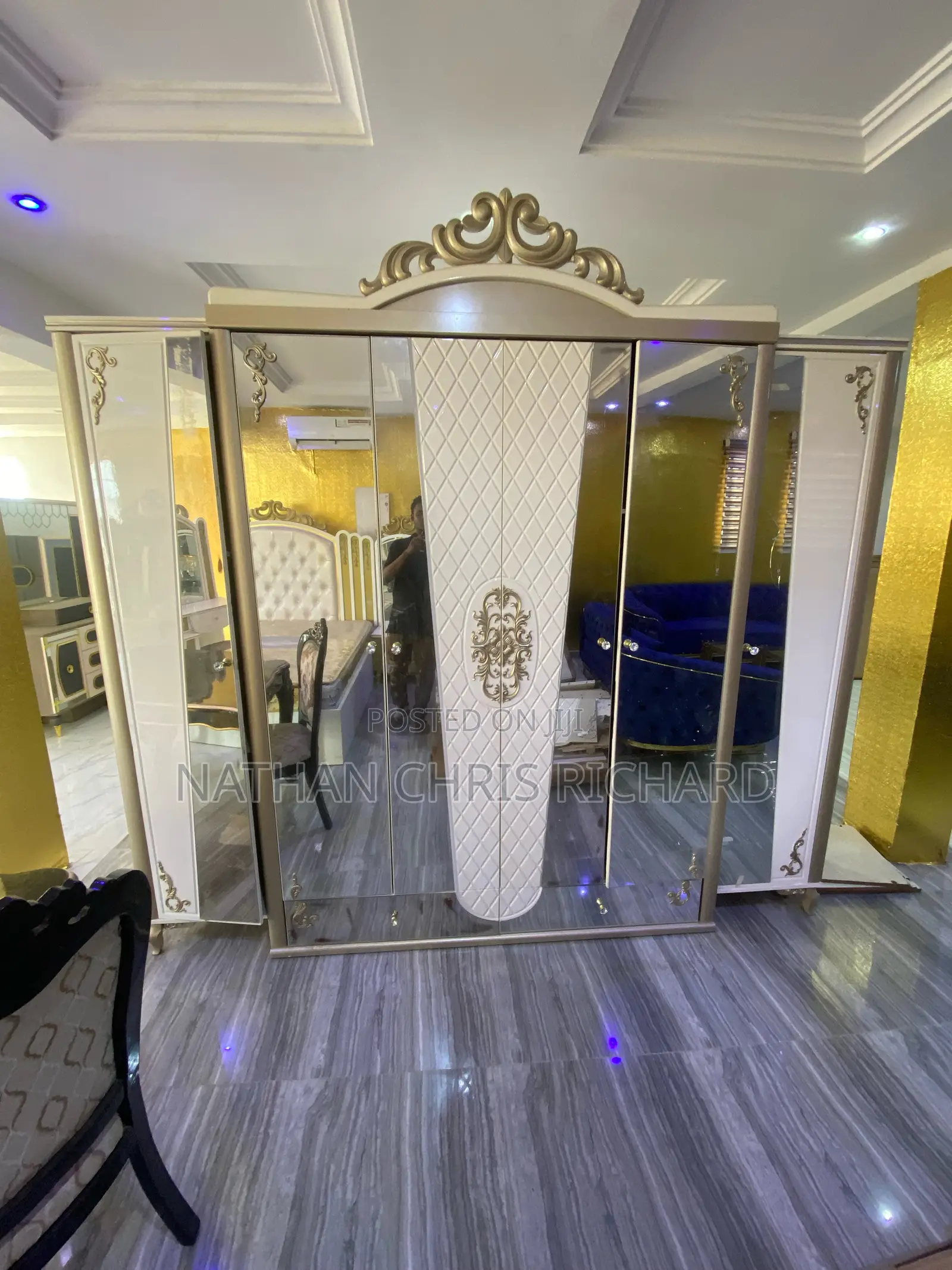 High Quality Bedset With Wardrobe and Table
