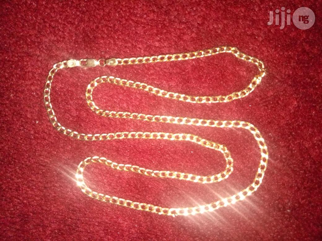 Pure 18karat Gold Cuban Design Medium Size
