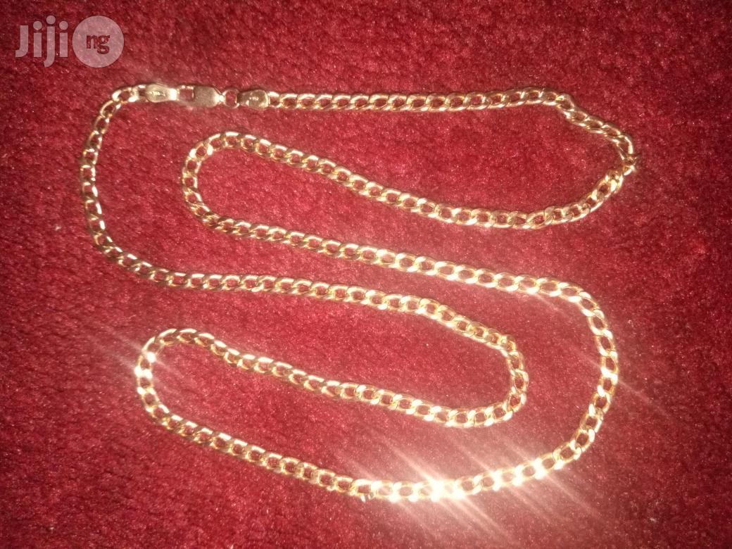 Pure 18karat Gold Cuban Design Medium Size