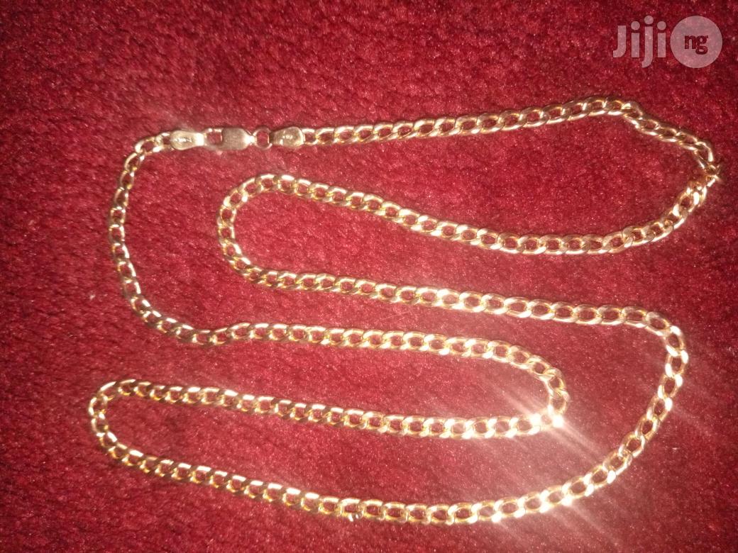 Pure 18karat Gold Cuban Design Medium Size