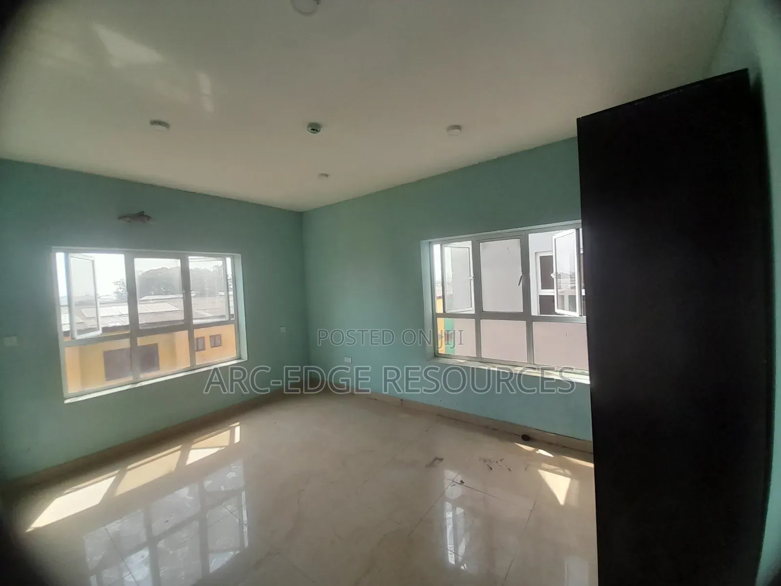 3bdrm Apartment in Lagos Homes, Apple Junction for sale