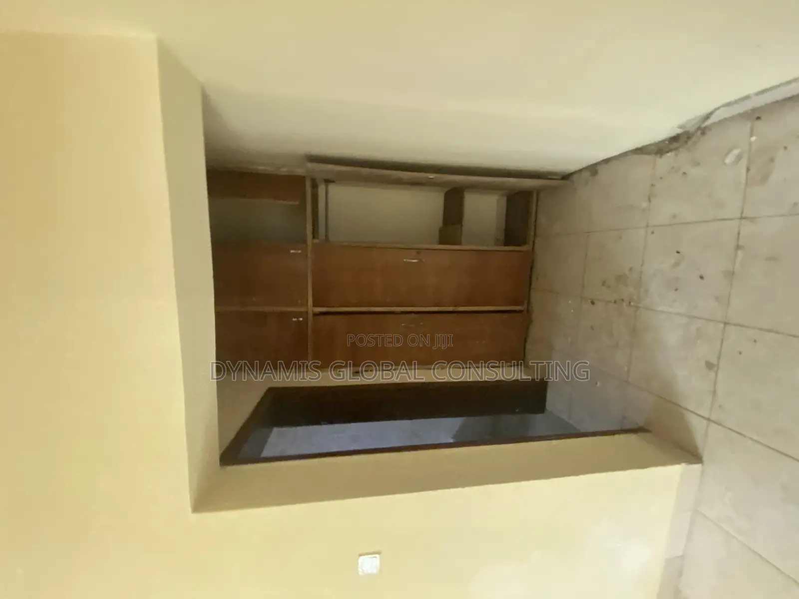 5bdrm Duplex in Harmony Zone Estate, for rent