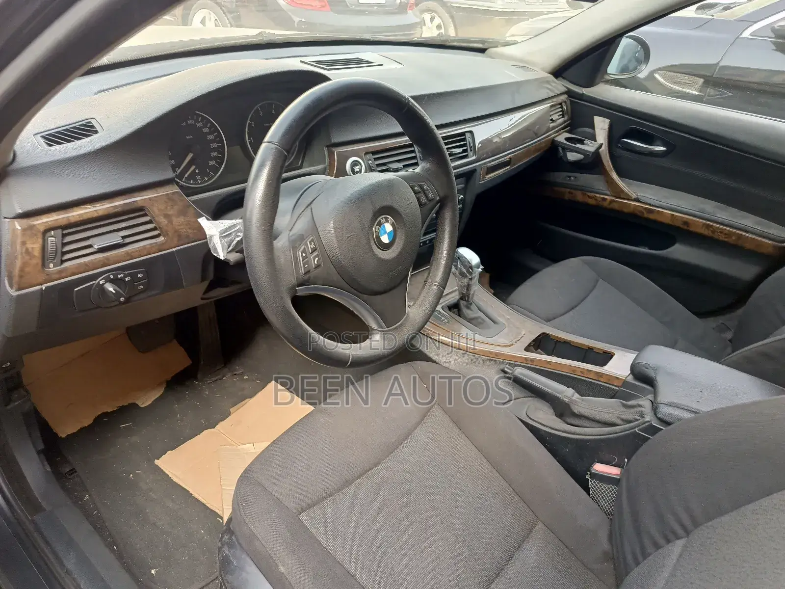 BMW 323i 2007 Black