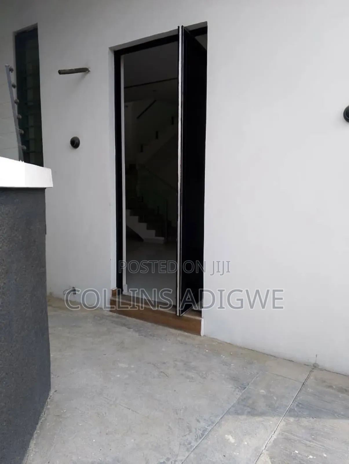 4bdrm Duplex in Chevron for rent