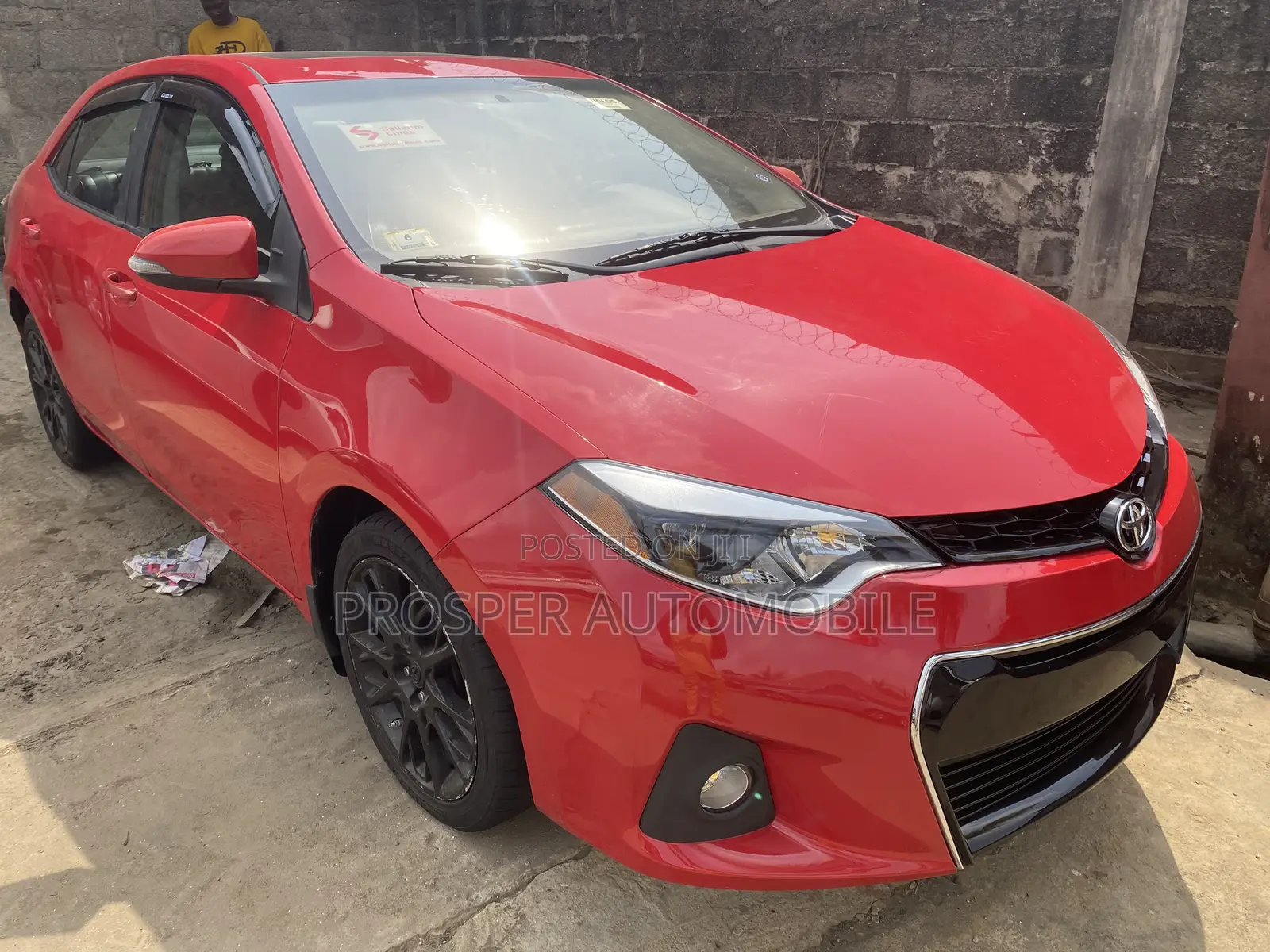 Toyota Corolla 2015 Red