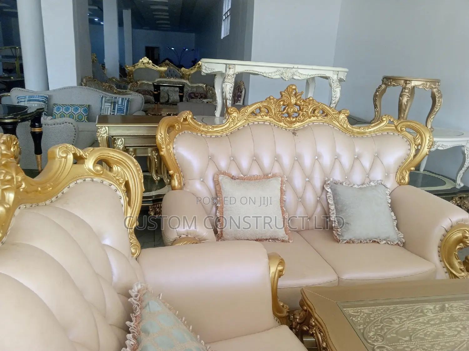 Royal Sofa Set