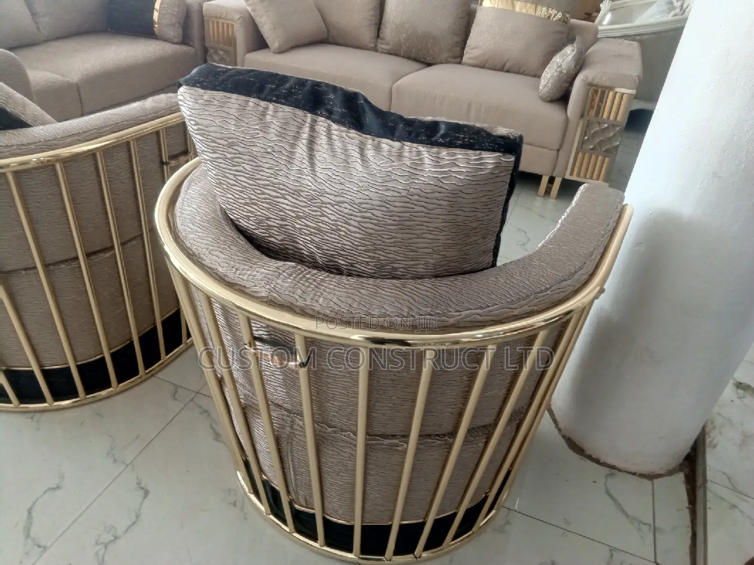 Romania Sofa Set