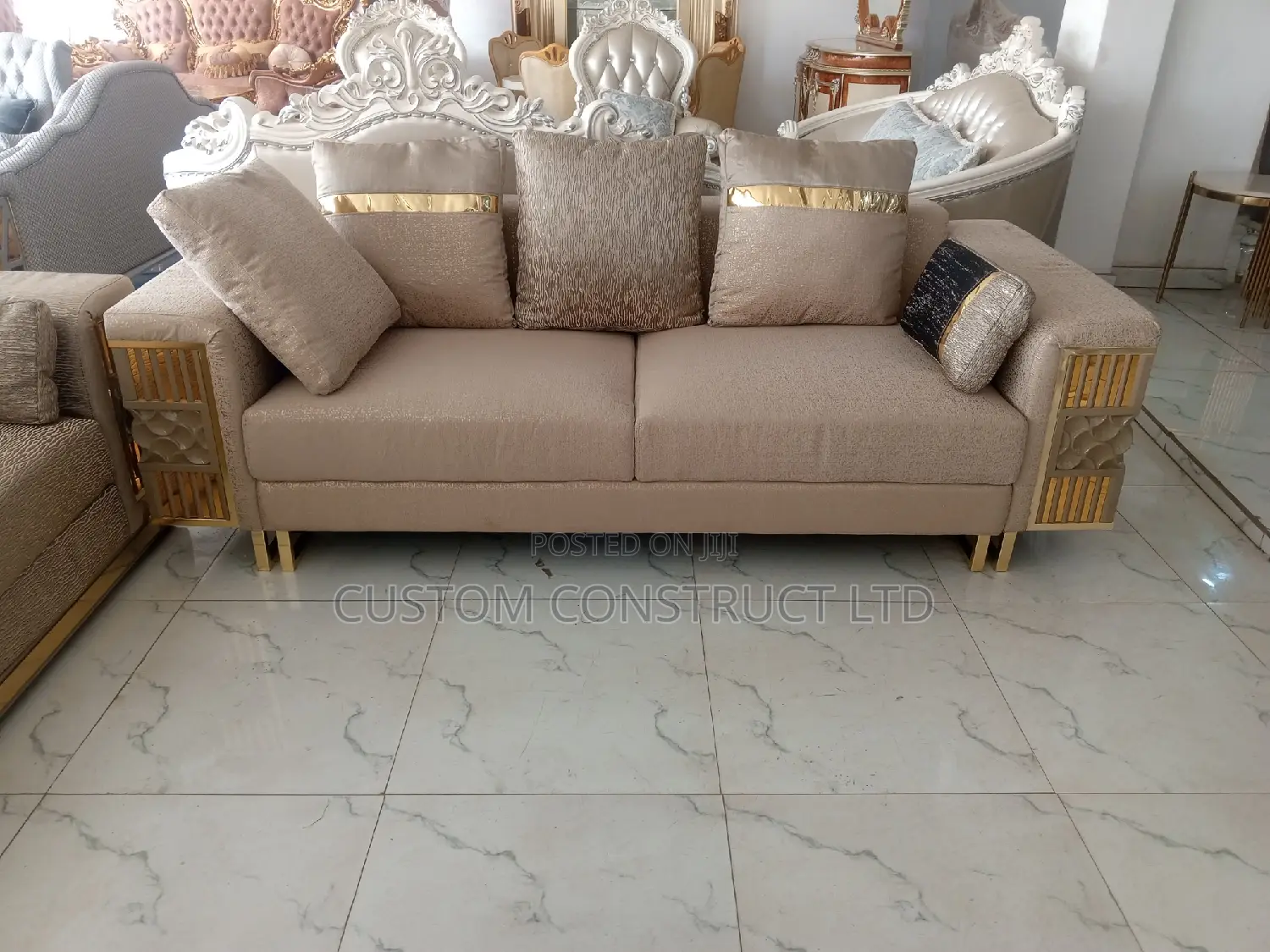 Romania Sofa Set
