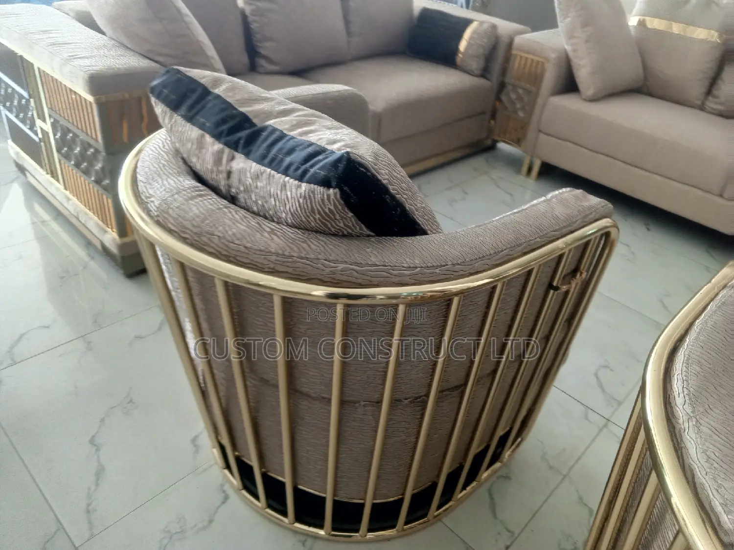 Romania Sofa Set