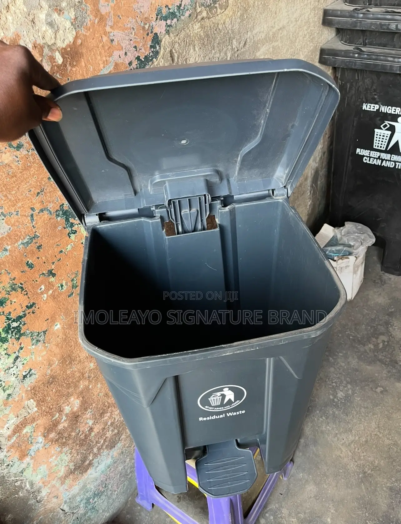 50L Plastic Pedal Trash Bin , Pedal Bin
