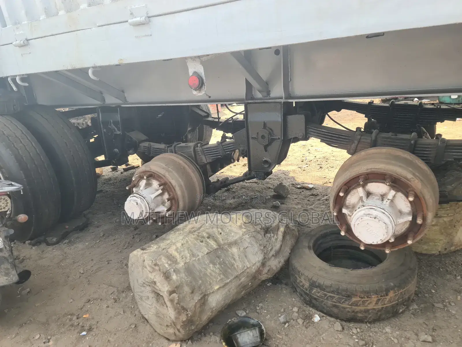 40 Feet Trailer Sided Bucket Available for Sale