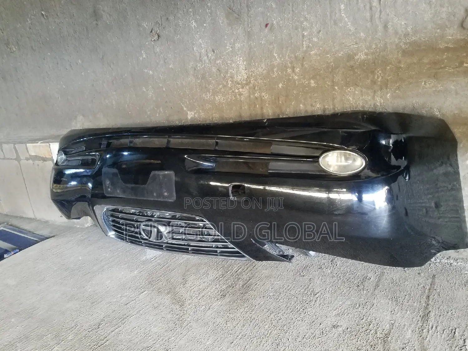 Complete Front Bumper for Lexus Es350 2008