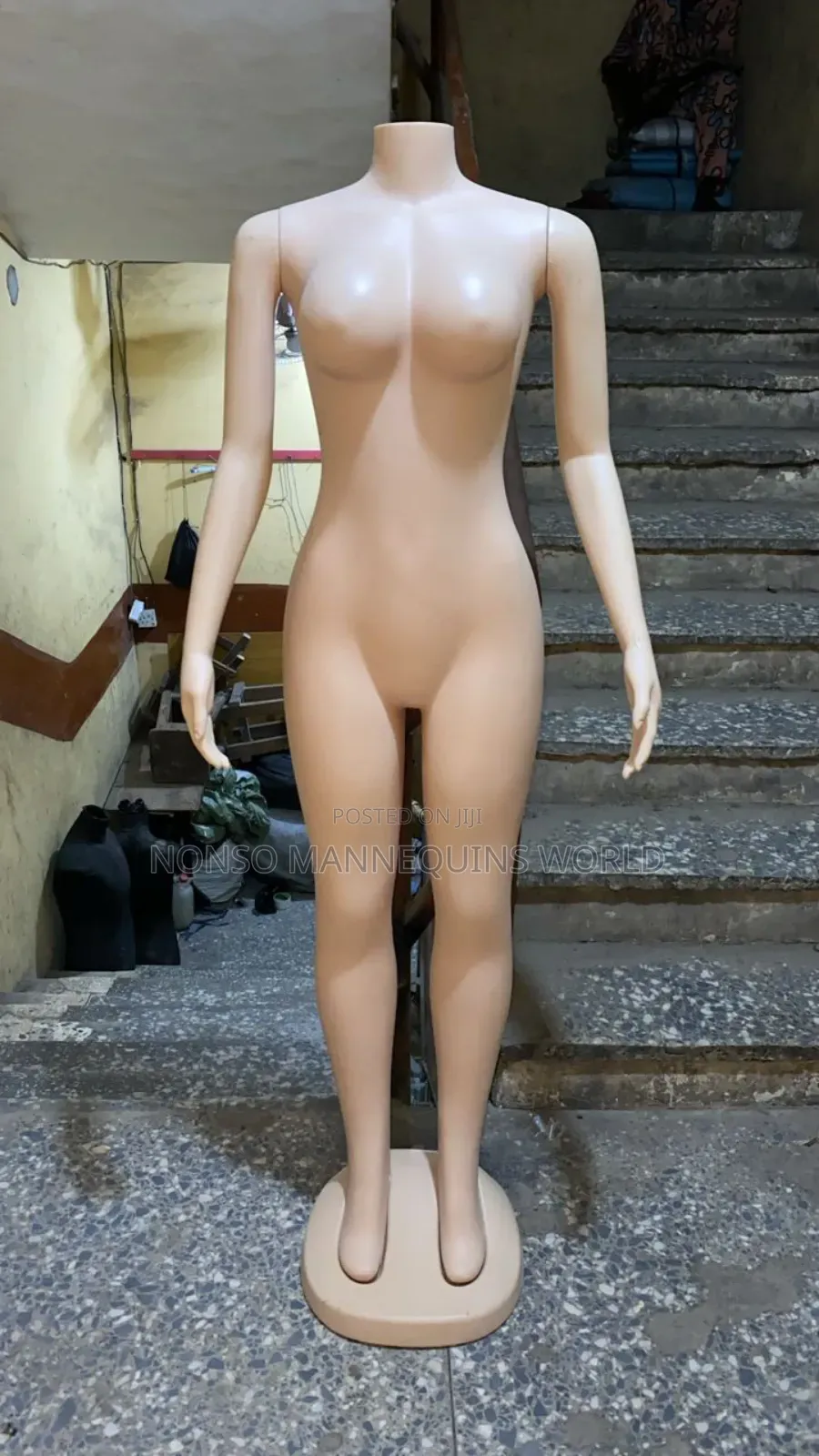 Headless Size 10 Female Plastic Mannequin