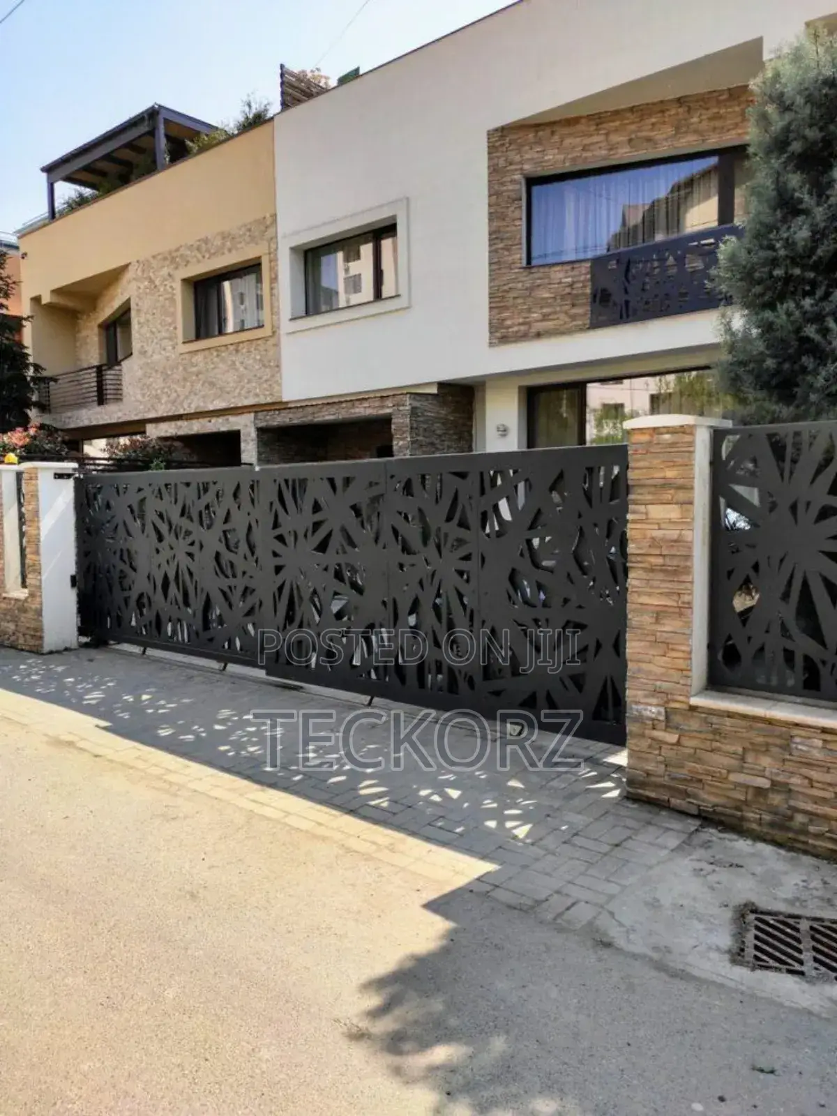 CNC Laser Cut Sliding Gate Balcony Rail