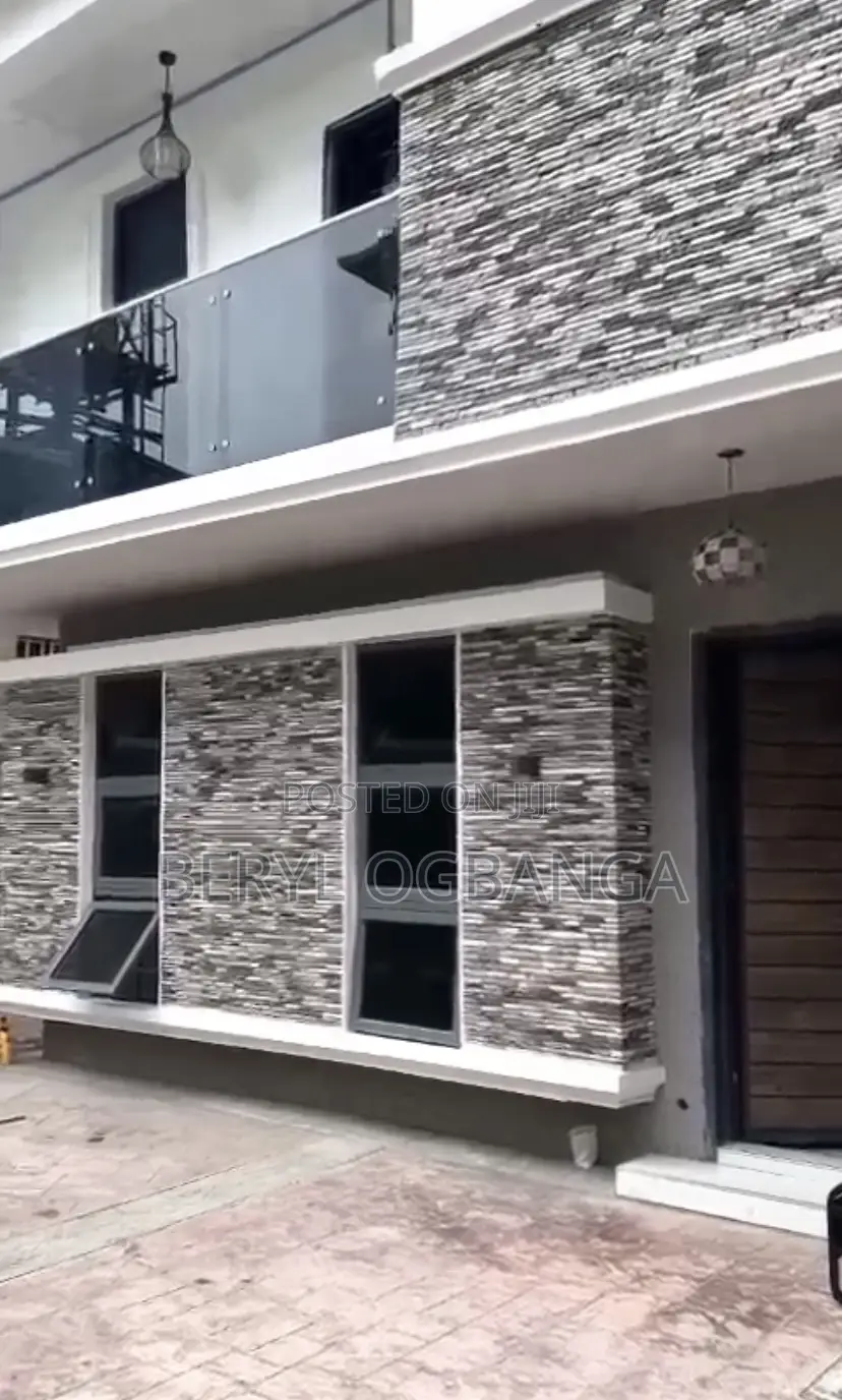 Furnished 4bdrm Apartment in Ikate for rent