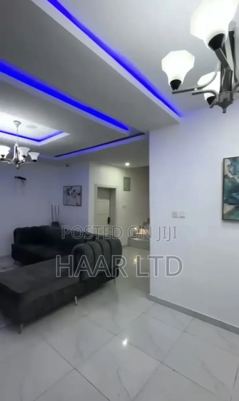 Furnished 4bdrm Apartment in Ikate for rent