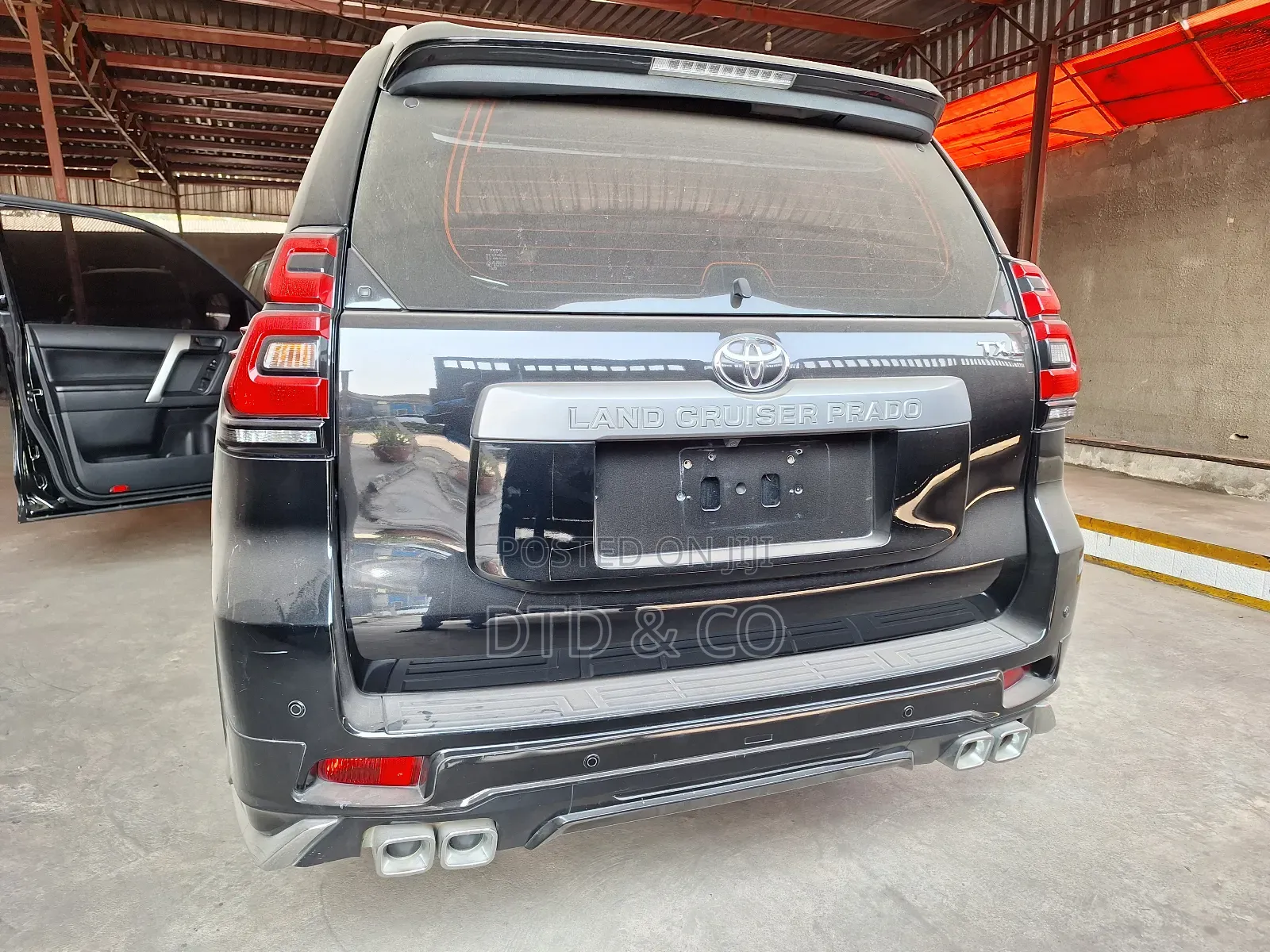 Toyota Land Cruiser Prado 2018 Black