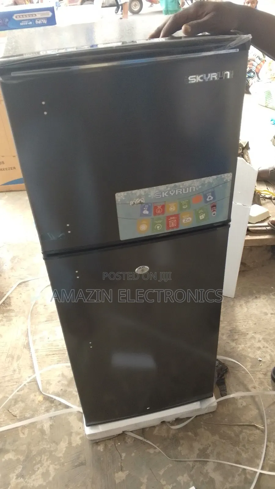 Skyrun 118 Double Door Fridge