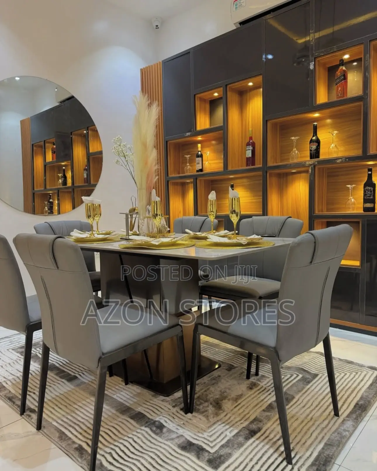 Modern Wine Bar and Compartment