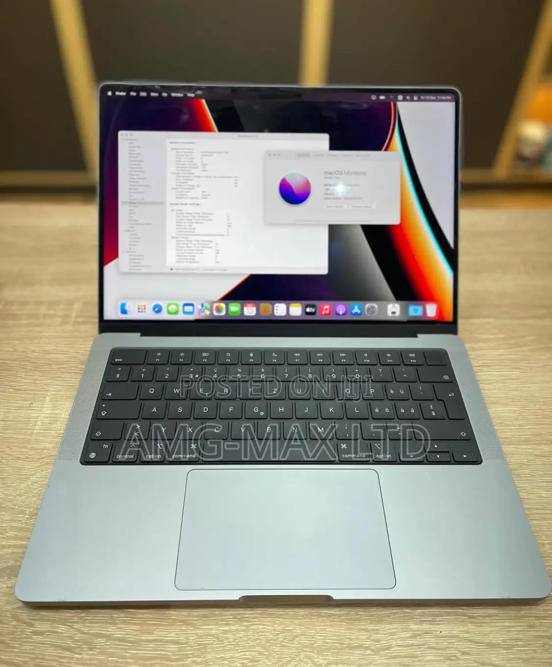 Laptop Apple MacBook Pro 2021 M1 32GB Apple M1 Pro SSD 1T