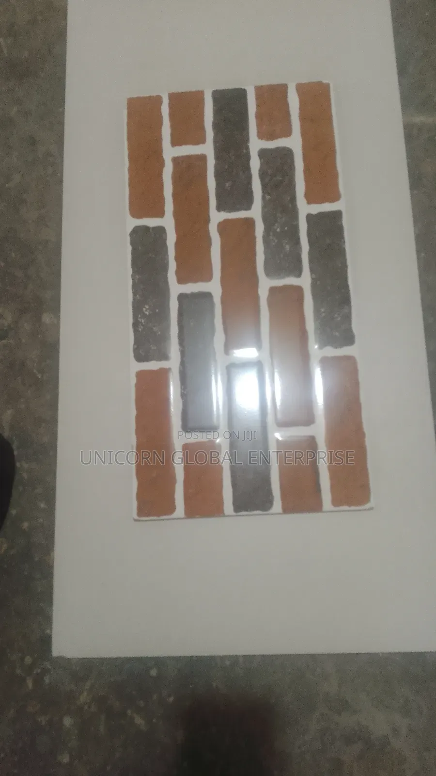 Virony Cracks Tiles