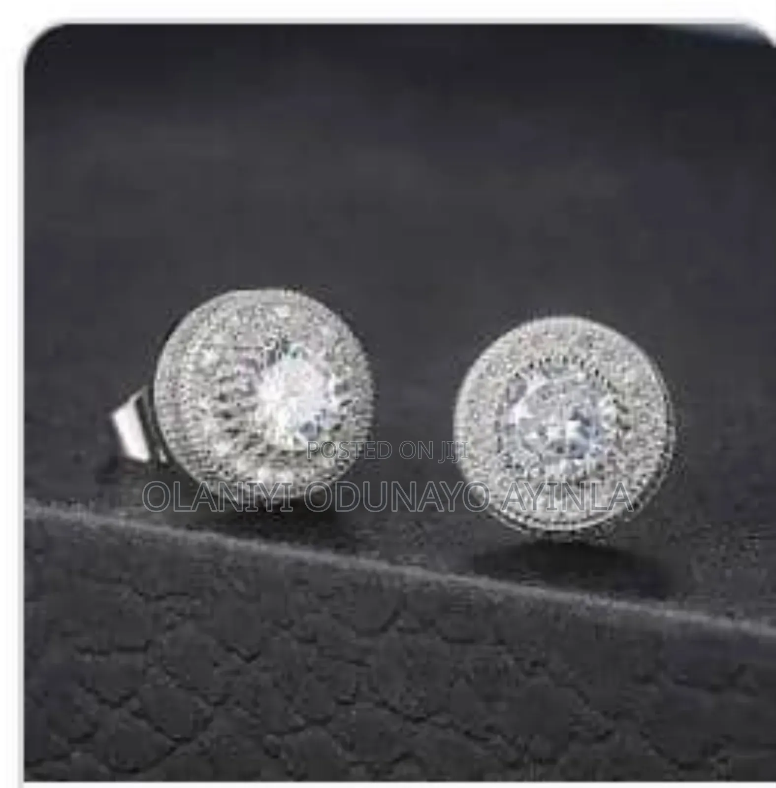 Fashion Stud Wholesales Price 6,500