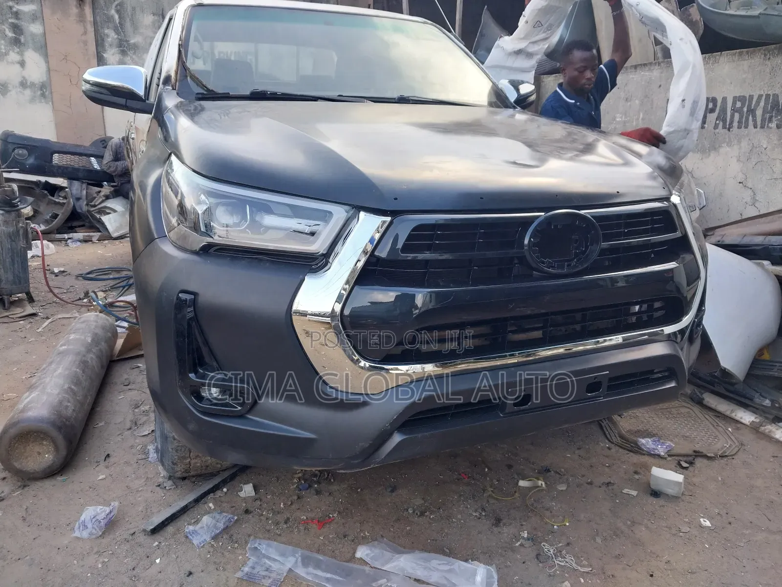 Upgrade Your 2.7 Toyota Hilux to Latest Model