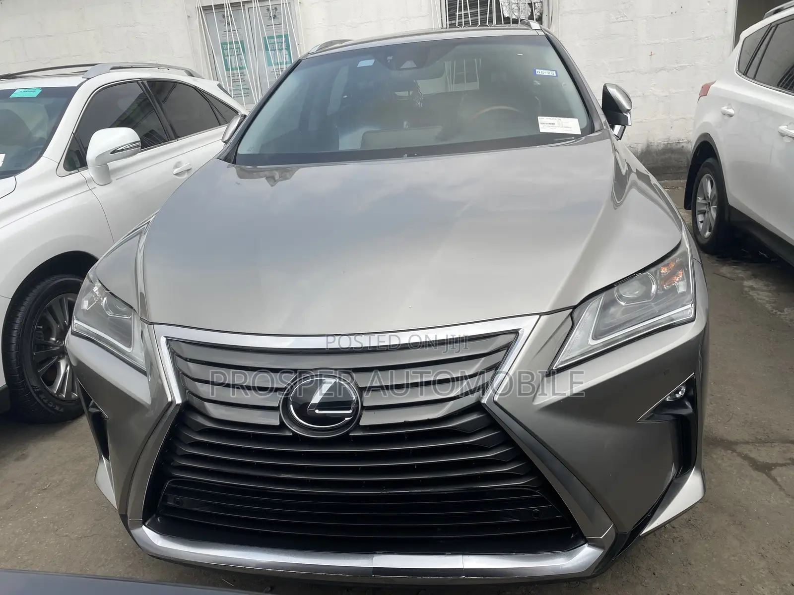 Lexus RX 350 FWD 2017 Gold