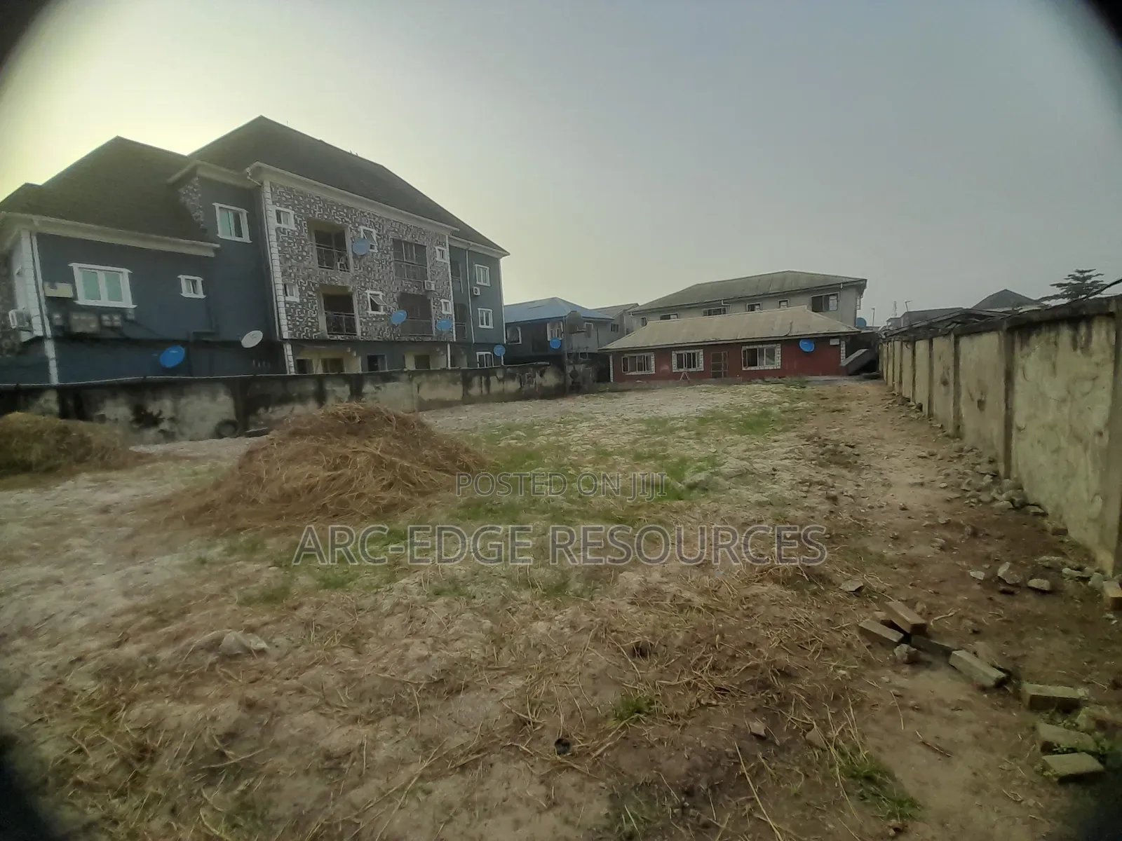 Sandfilled Full Plot With 3bedroom Bungalow