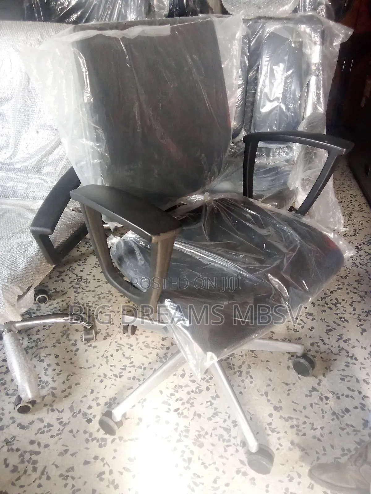 Swivel Working Chair