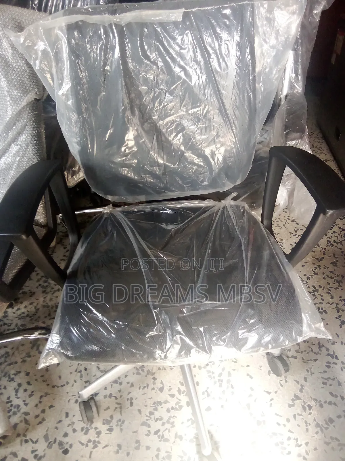 Swivel Working Chair