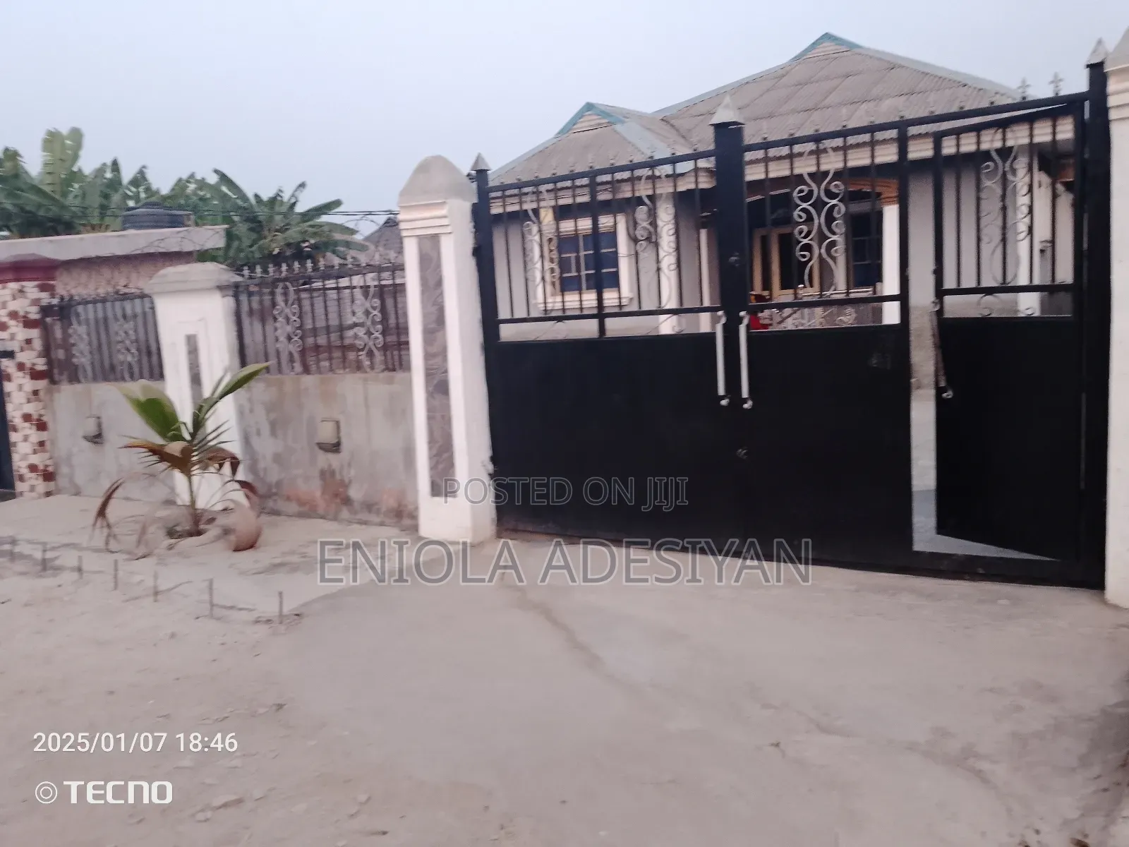 Furnished 1bdrm Block of Flats in Cashew Estate, Igbogbo for rent