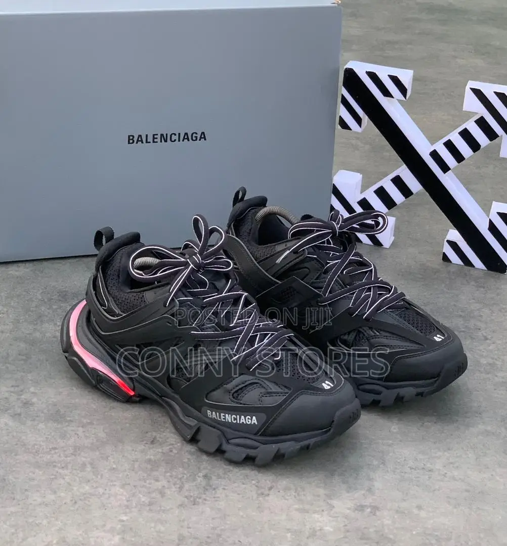 High Quality Balenciaga Track 1 Runner Black LED Light