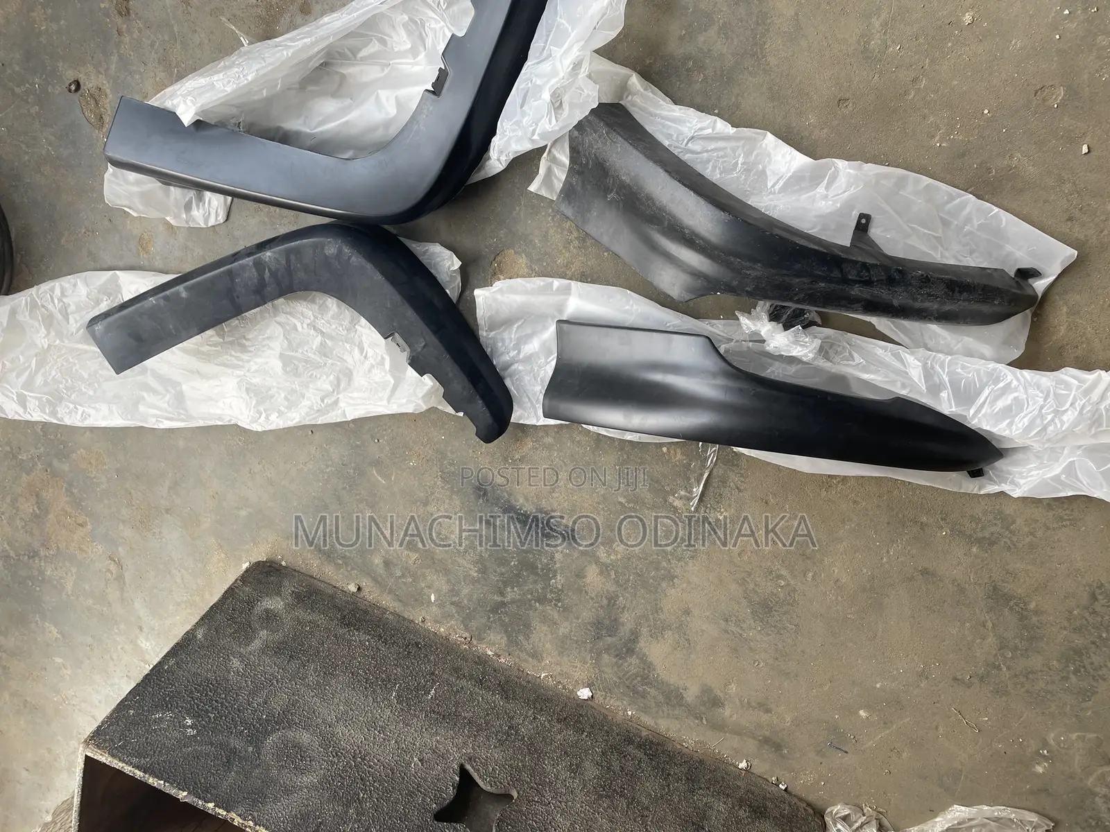 Front and Back Padded Corolla 2008