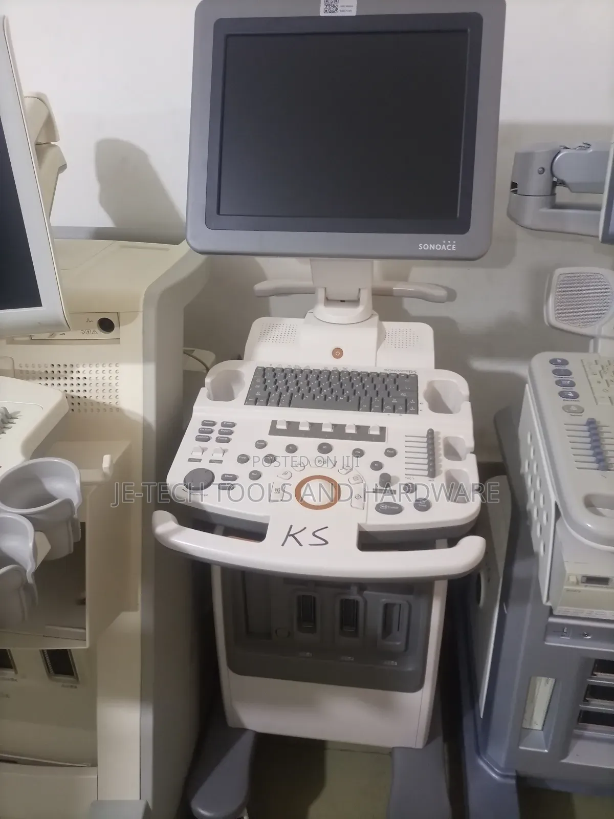 Sonoace R5 Ultrasound Machine