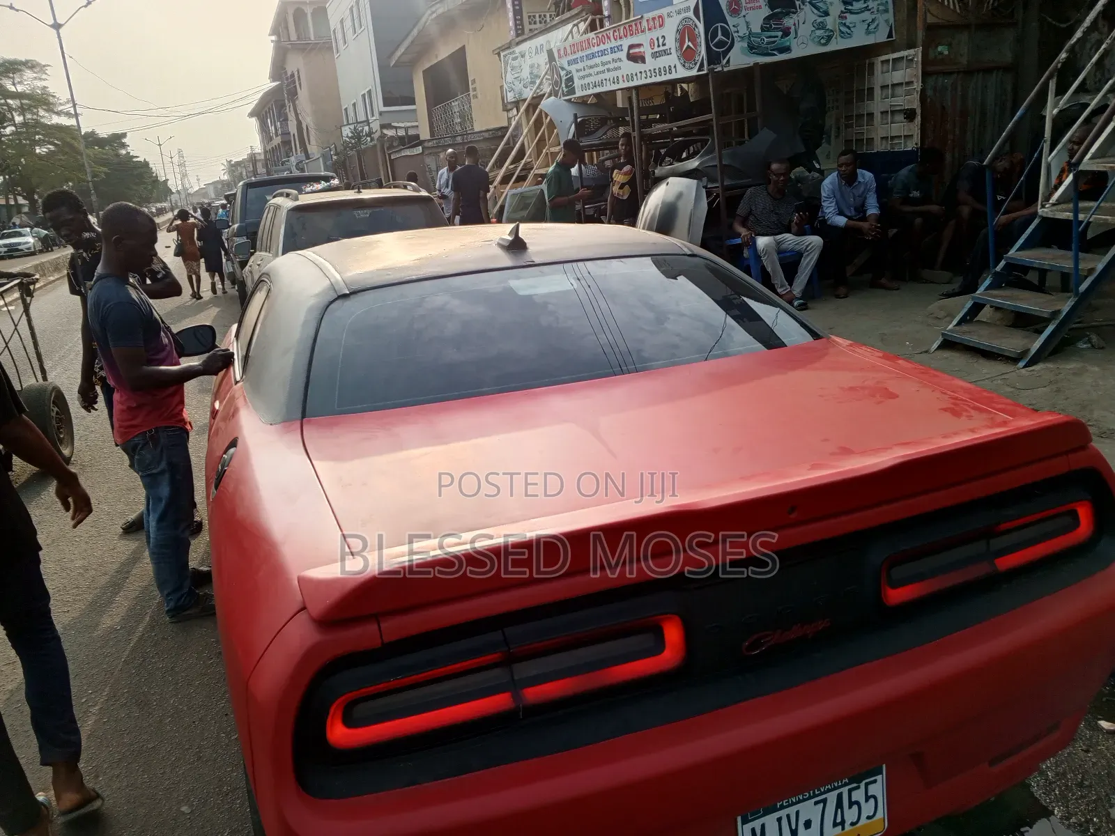 Dodge Challenger 2018 Back Glass