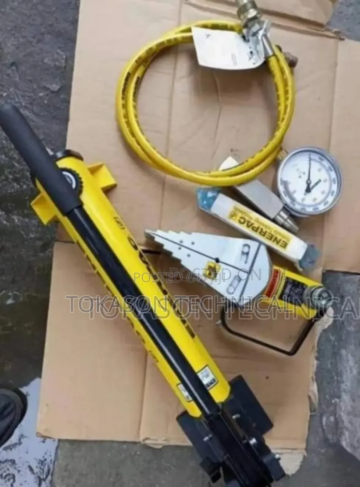 Enerpac Pump Set With Accessories