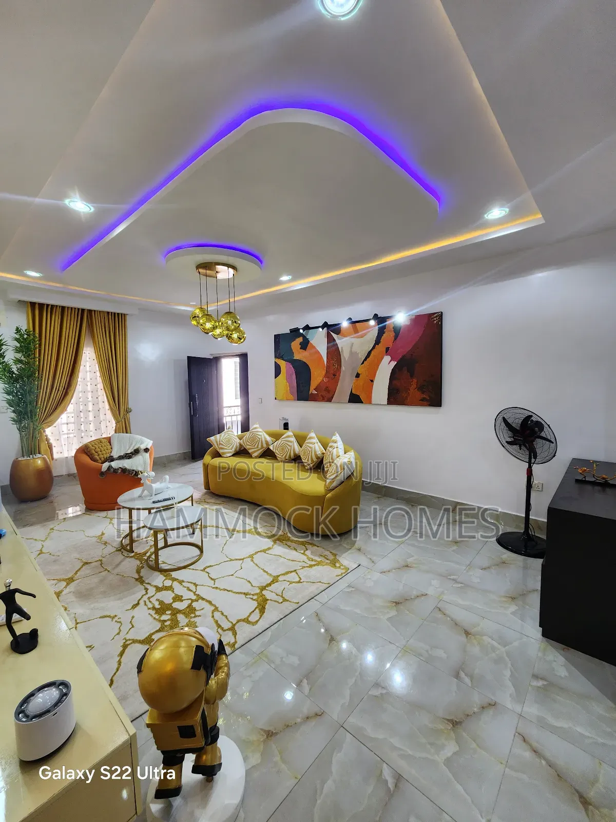 Tastefully Finished Luxurious 2-Bedroom Flat at Awolowo BDJ