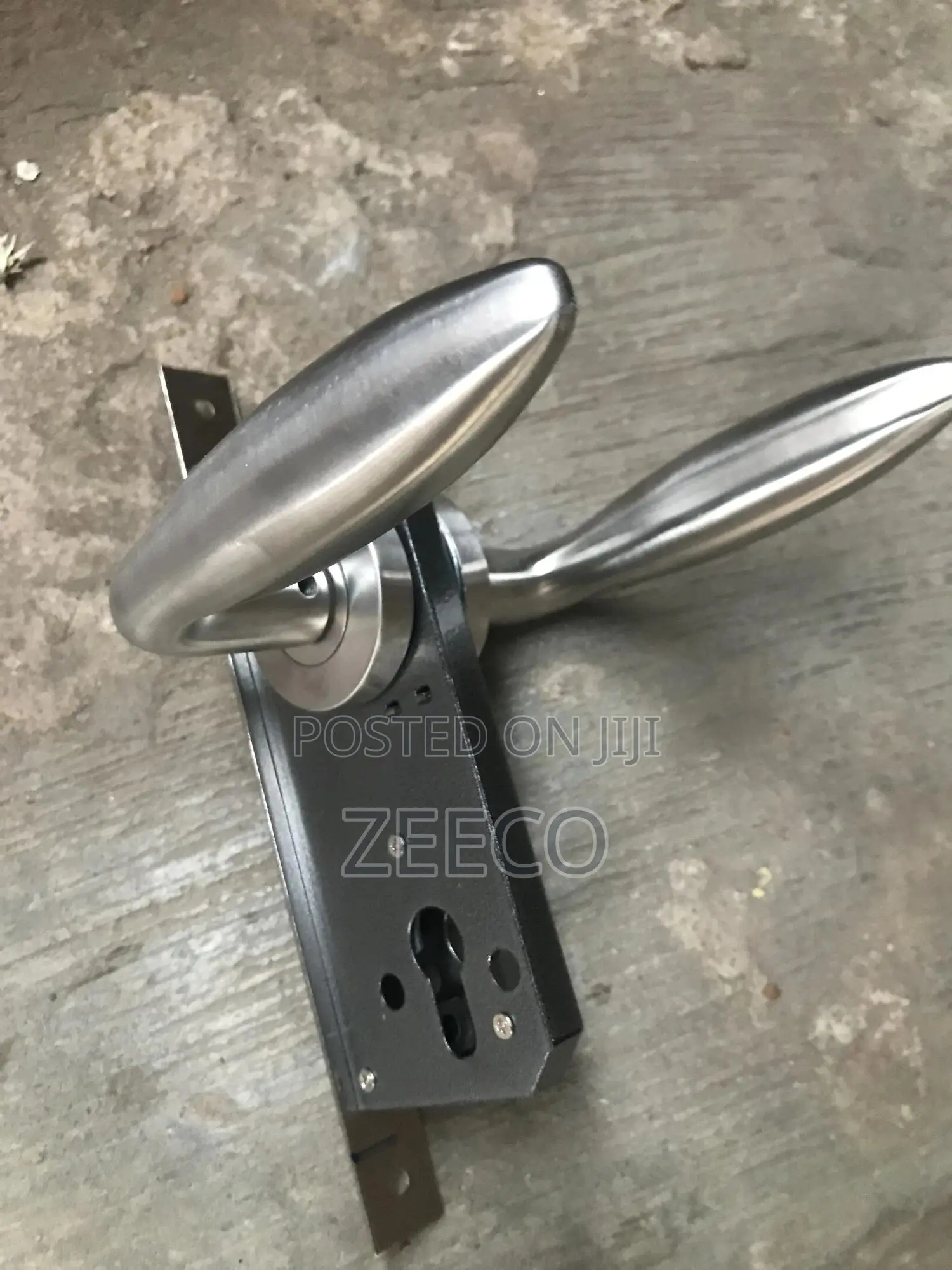Martech Separat Door Handle Key