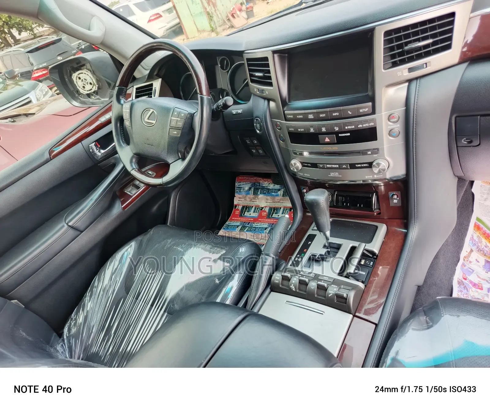 Lexus LX 2015 Gray