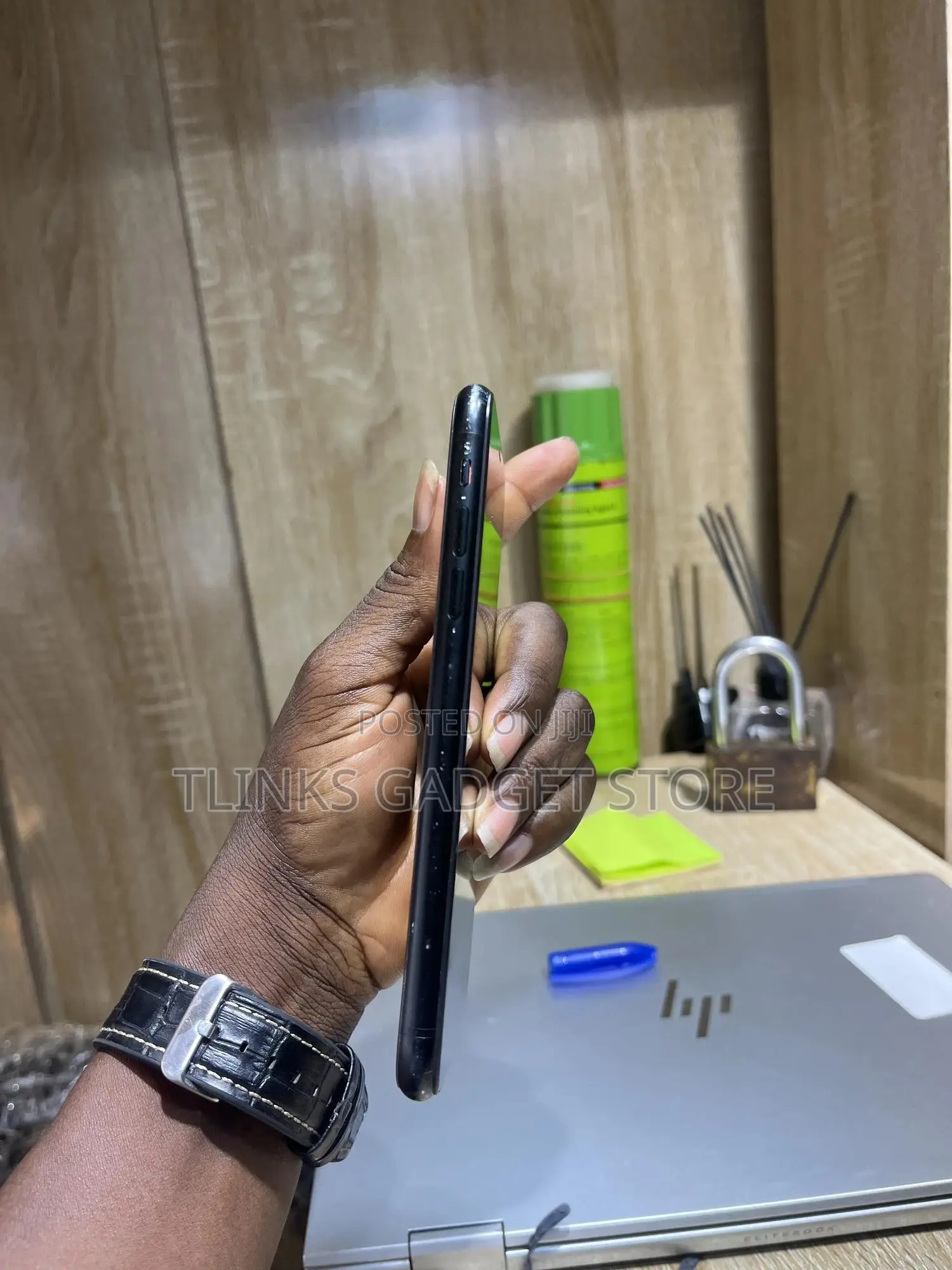Apple iPhone XR 64 GB Black
